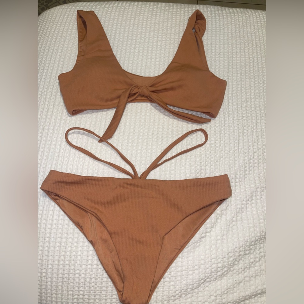 Bikini Tan size Medium with straps for waist